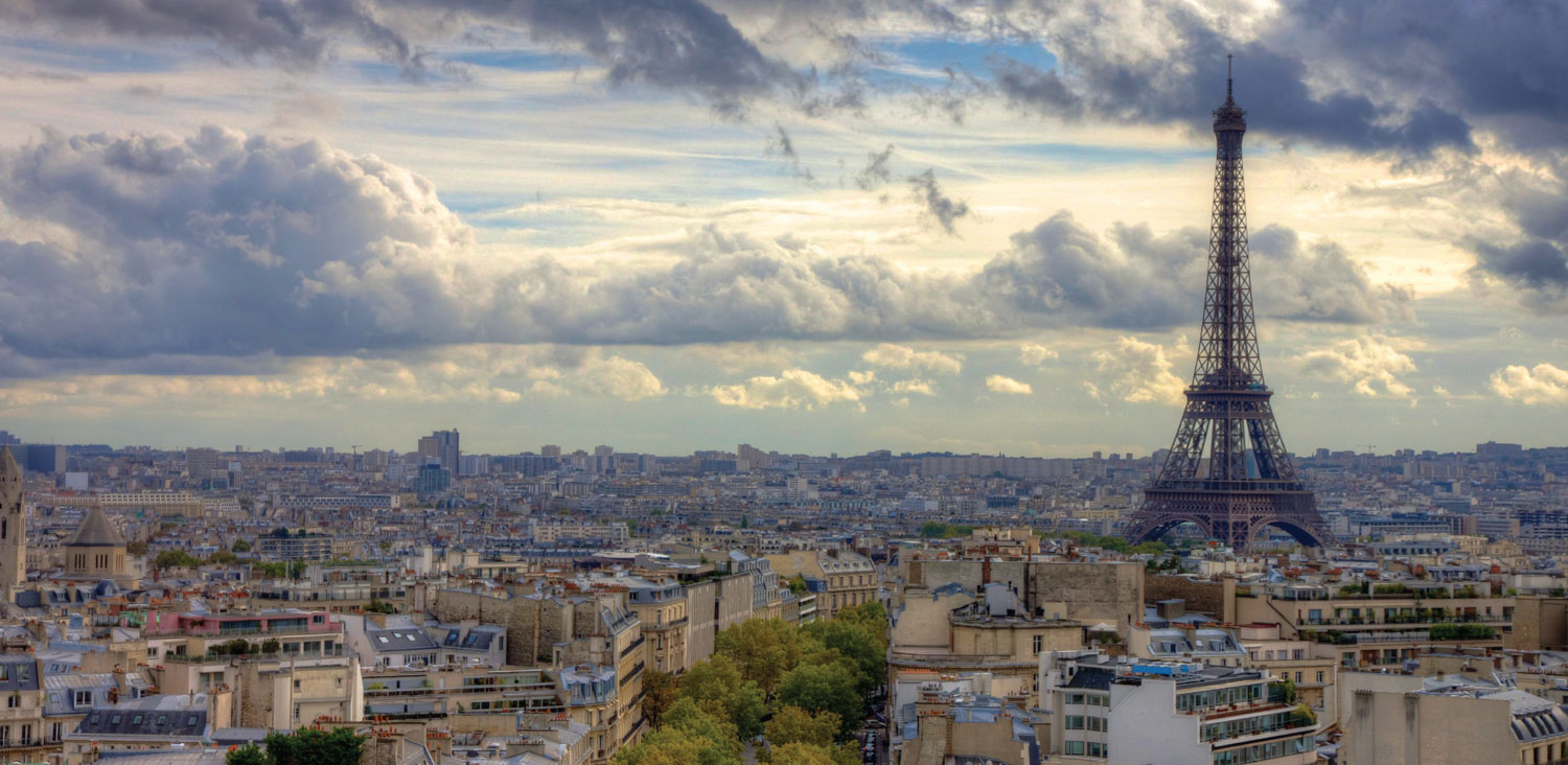 Wide image of the Paris
