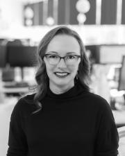  Amy Slattery headshot